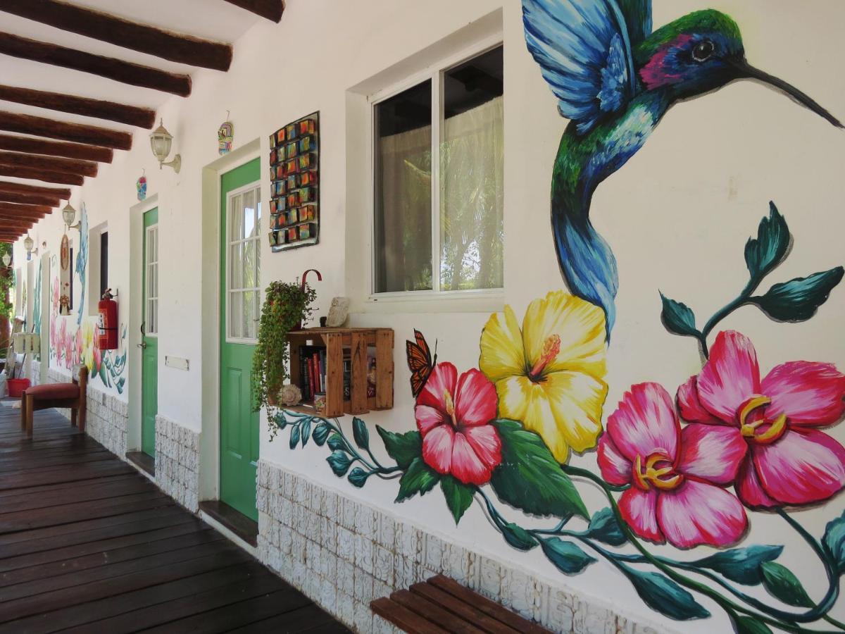 Art Maya Rooms Остров Холбокс Экстерьер фото